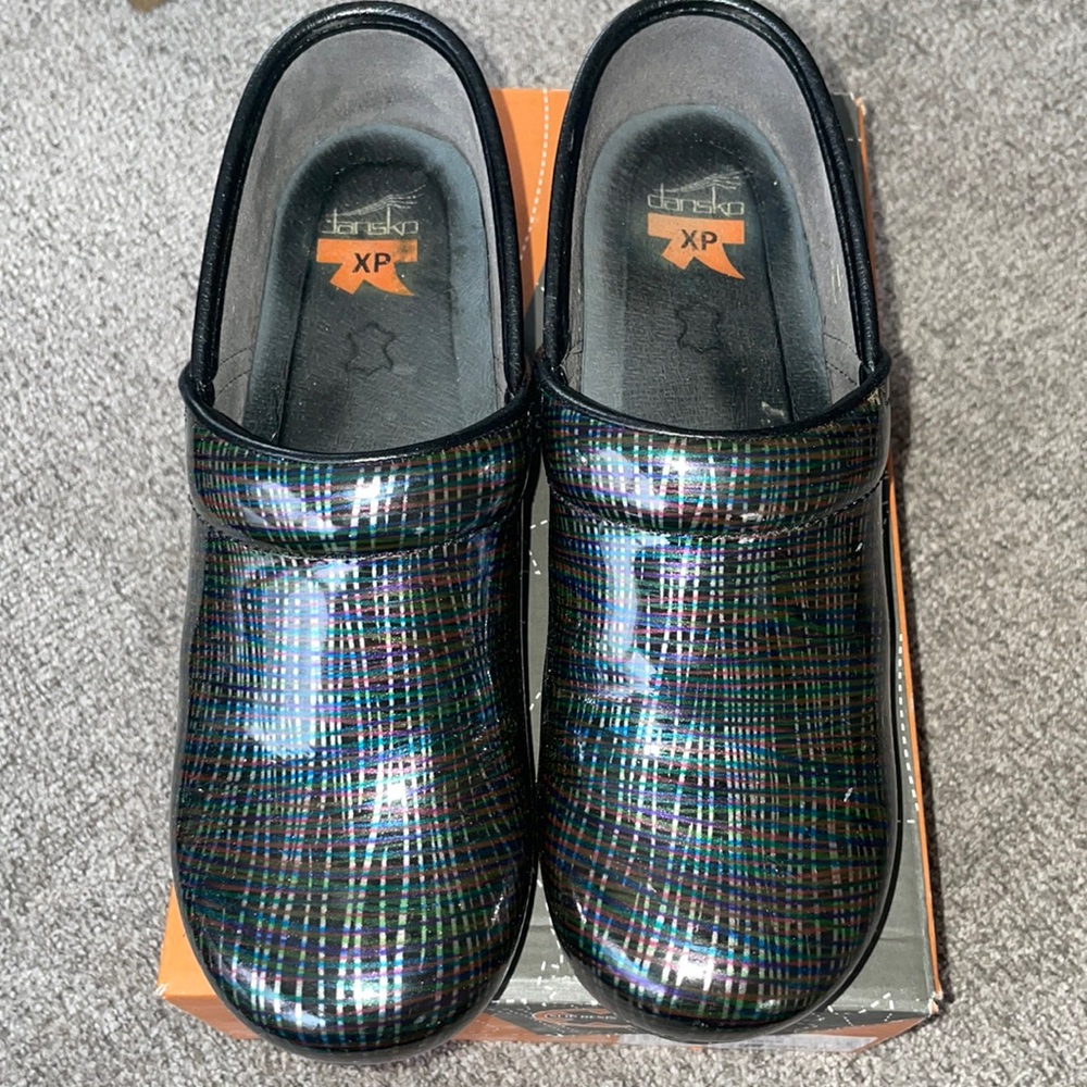 Women’s shoes